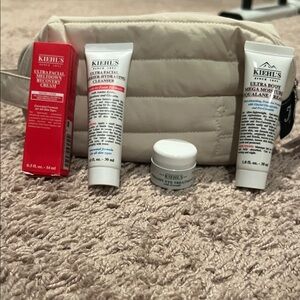 Kiehl's Skincare Travel Set BRAND NEW!!